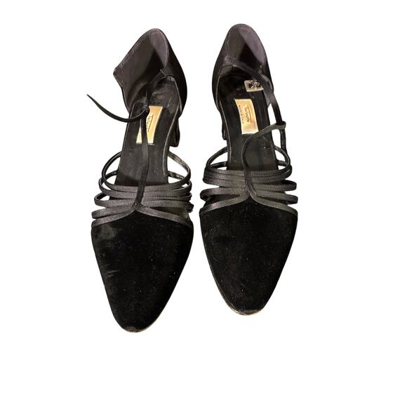 Talbots T-strap Heels 9.5 black velvet and satin Made in Italy Elegant Dressy - Picture 1 of 7